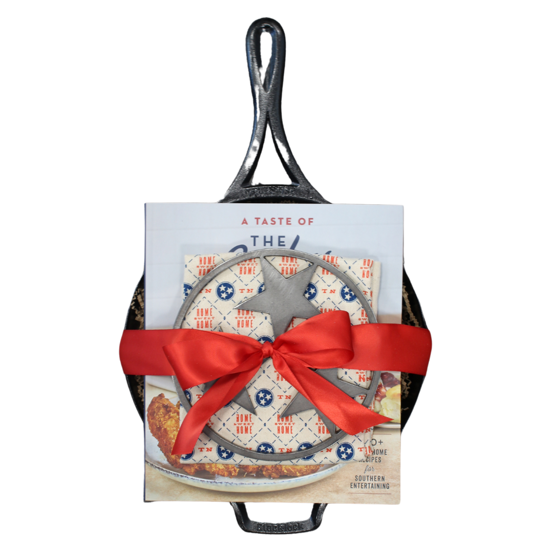 Cast Iron Skillet Gift Basket Ideas: Unique Presents for Foodies